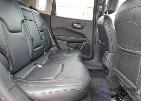 2018 Jeep Compass Limited из США, поврежденный, VIN 3C4NJDCB9JT212097